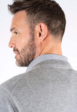 Malcom bomuldsstrik med V-hals i lys grå