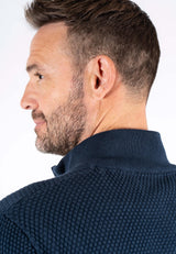 Nilson strik med struktur og zip i navy