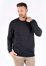 Viggo strik O-hals med struktur i navy