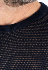 Viggo strik O-hals med struktur i navy