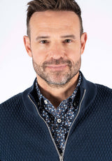 Ludvig stik cardigan med struktur i navy