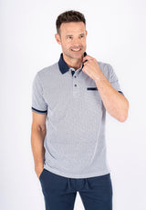 Fletcher mønstret polo med brystlomme I hvid/navy