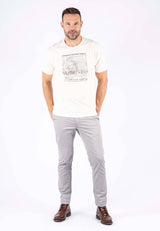 James tee med print i offwhite