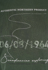 James tee med print i grøn