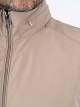 Travis vest I sand