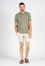 Runner stribet t-shirt I grøn/hvid