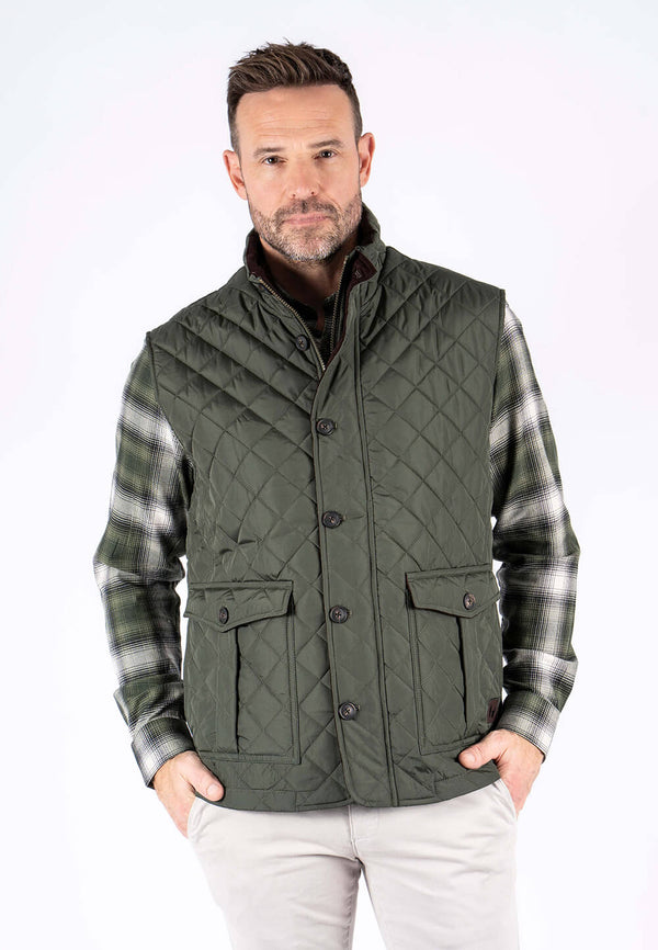 Harald quiltet vest I armygrøn