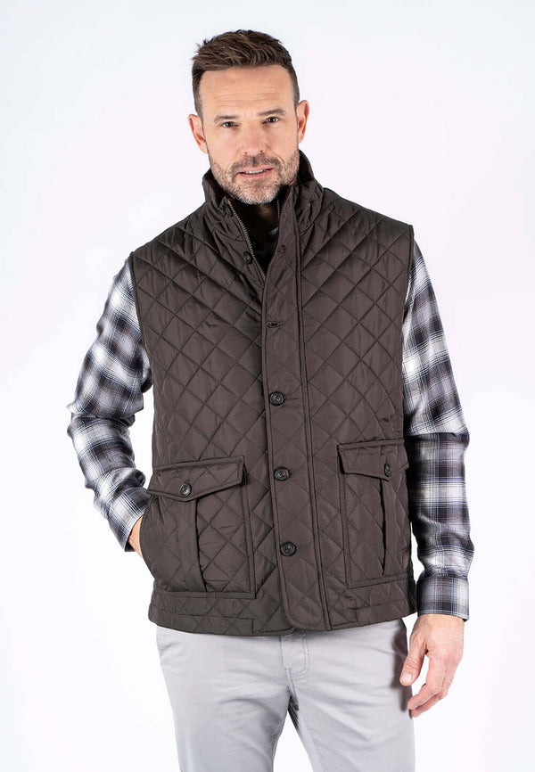 Harald quiltet vest I brun