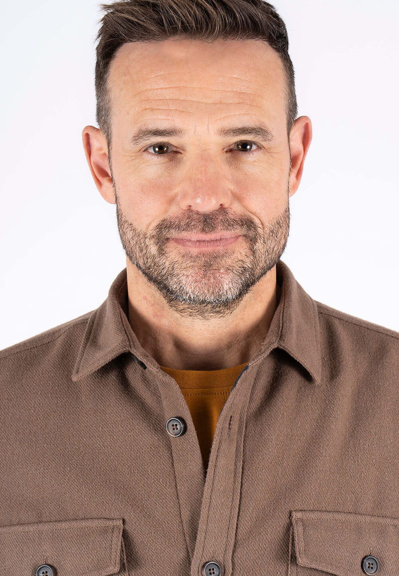 Noland overshirt med foer I brun